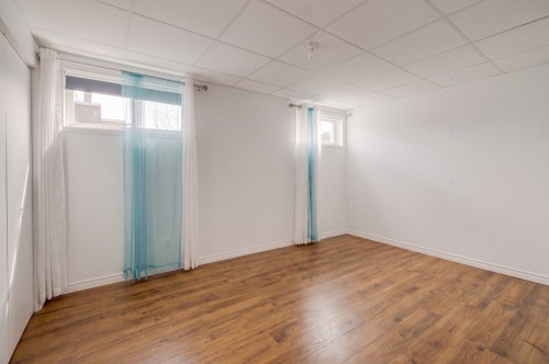 Chambre à coucher - 304 Rue Hardy, Saint-Basile, QC - Indoor Photo Showing Other Room