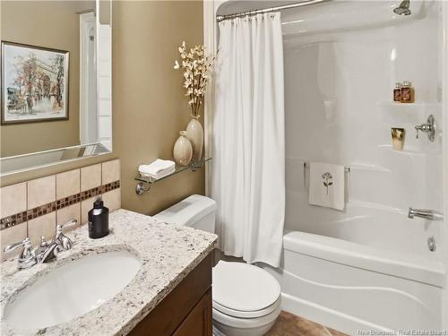 20 Forest Grove Rd, Moncton, NB 