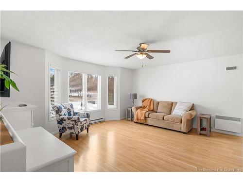 1745 Gowan Brae Dr, Bathurst, NB 