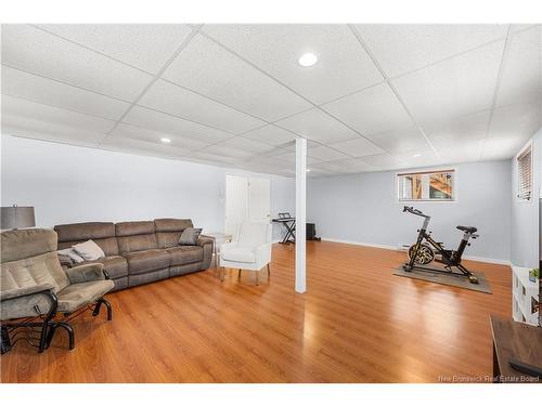 1745 Gowan Brae Dr, Bathurst, NB 