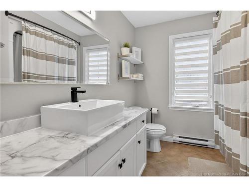 45 Hampton Dr, Moncton, NB 