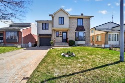 1920 Crois. Toscanini Brossard, QC J4W 3J7