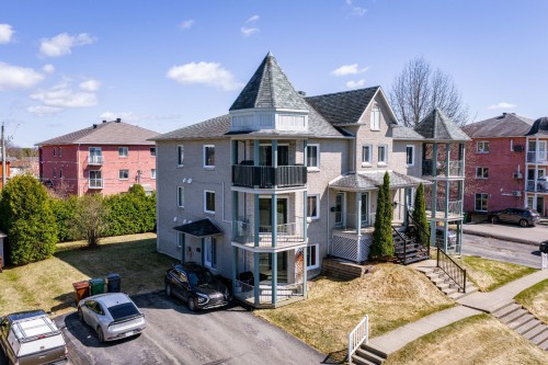 942 Rue Jovette-Bernier  Sherbrooke (Les Nations), QC J1J 4L3