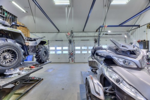 Garage - 59 Route 125, Saint-Esprit, QC - Indoor Photo Showing Garage