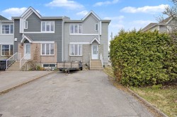 455 Rue Goupil  Saint-Jean-Sur-Richelieu, QC J2W 1Y4