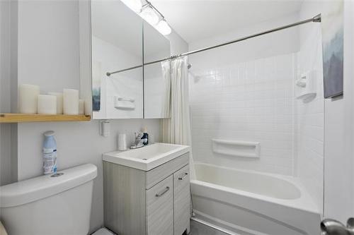 581 Guilbault St, Winnipeg, MB 