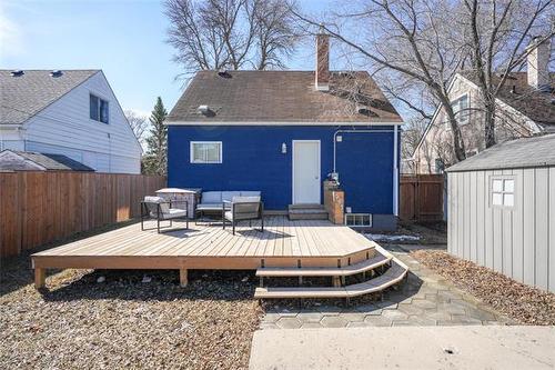 581 Guilbault St, Winnipeg, MB 