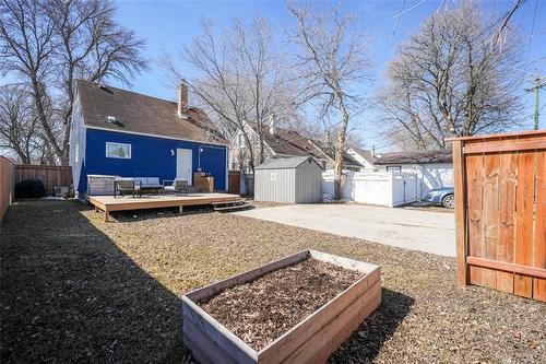 581 Guilbault St, Winnipeg, MB 