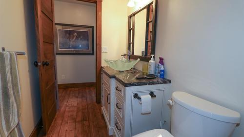 112 Forest Crowne Crescent, Kimberley, BC - Indoor Photo Showing Bathroom