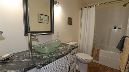 112 Forest Crowne Crescent, Kimberley, BC - Indoor Photo Showing Bathroom