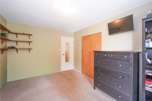 1067 Herd Rd, Duncan, BC 