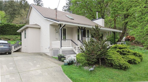 1067 Herd Rd, Duncan, BC 