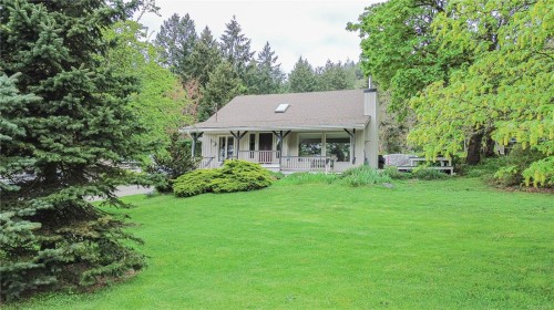 1067 Herd Rd, Duncan, BC 