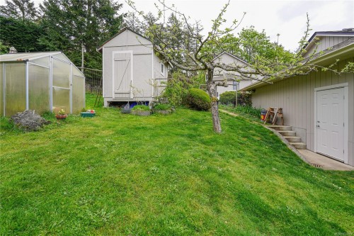 1067 Herd Rd, Duncan, BC 