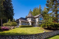 1753 Mayneview Terr North Saanich, BC V8L 4L5