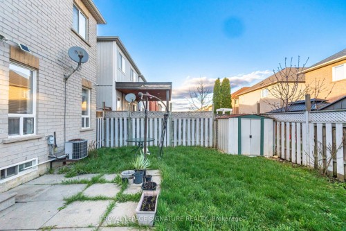 588 Rossellini Drive, Mississauga, ON - Outdoor