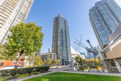 610-3 Navy Wharf Court  Toronto, ON M5V 0N1