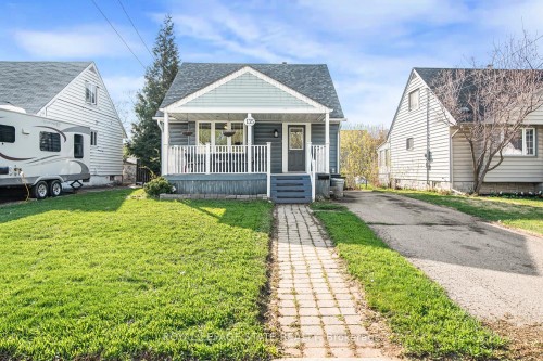 135 Glassco Avenue N, Hamilton, ON - Outdoor With Deck Patio Veranda