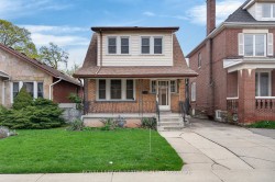 207 Rosslyn Avenue S Hamilton, ON L8M 3J6