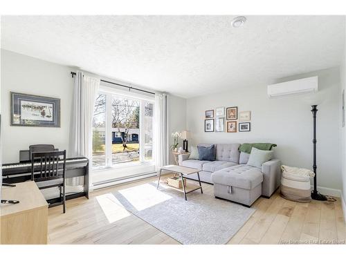 12 Lapointe St, Fredericton, NB 