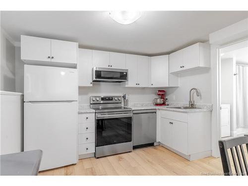 12 Lapointe St, Fredericton, NB 