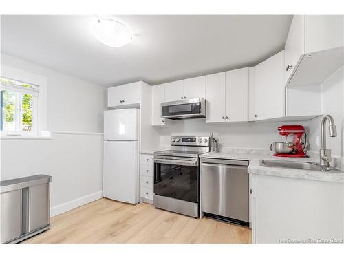 12 Lapointe St, Fredericton, NB 