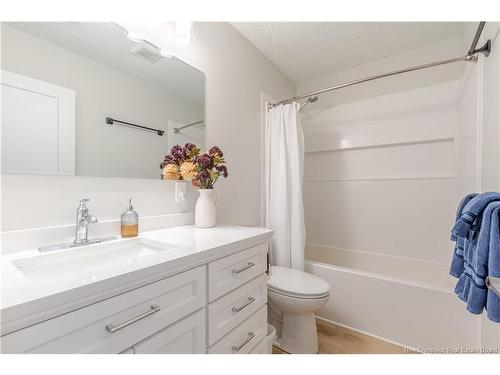 12 Lapointe St, Fredericton, NB 