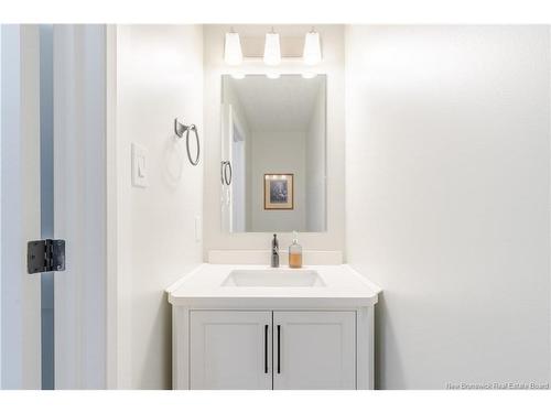 12 Lapointe St, Fredericton, NB 