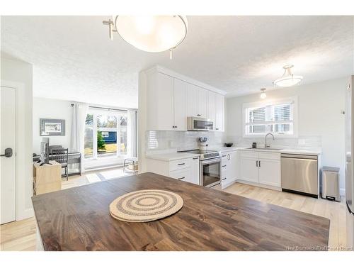 12 Lapointe St, Fredericton, NB 