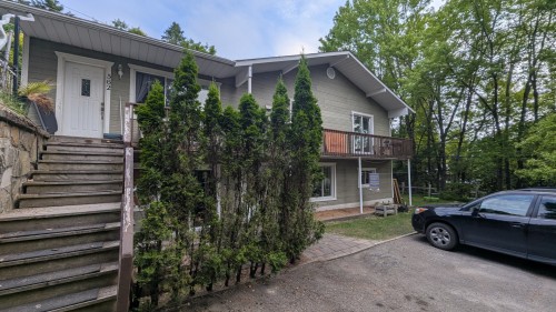 Façade - 562A Mtée Papineau N., Saint-Sauveur, QC - Outdoor