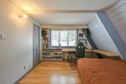 Bedroom - 