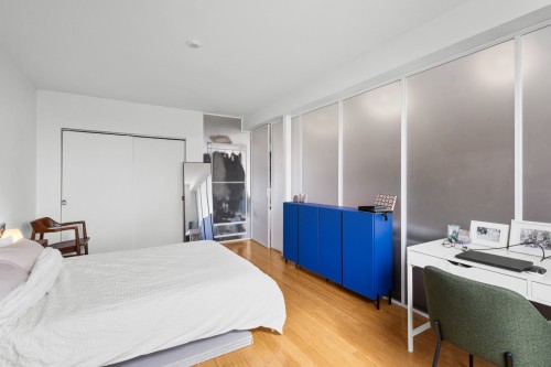 Chambre à coucher - 6397 Boul. St-Laurent, Montréal (Rosemont/La Petite-Patrie), QC - Indoor Photo Showing Bedroom