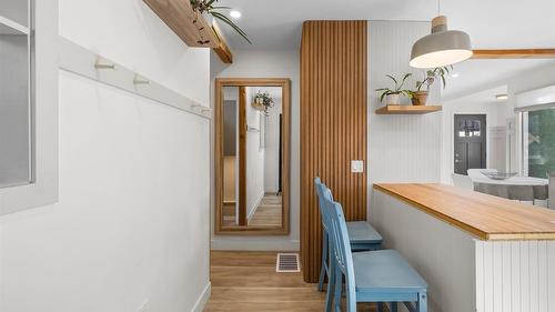 2085 Warren Avenue, Kimberley, BC - Indoor Photo Showing Other Room