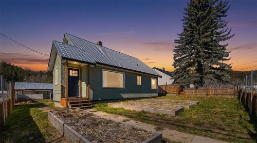 2085 Warren Avenue, Kimberley, BC - Outdoor