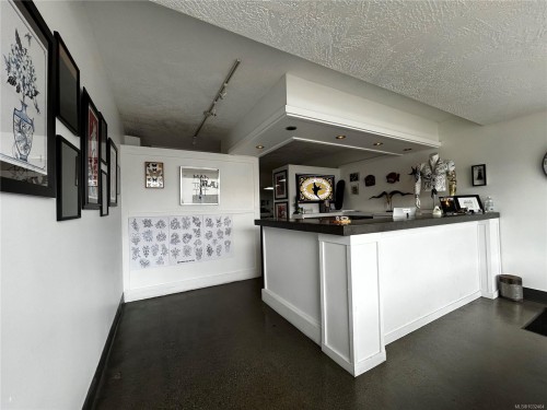 81 Trunk Rd, Duncan, BC 