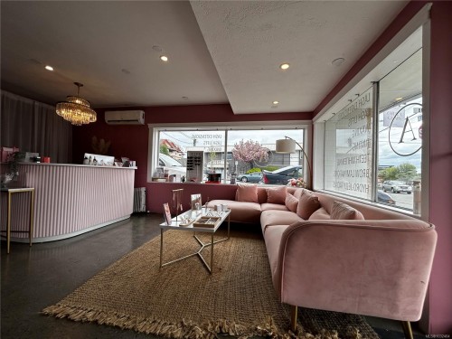 81 Trunk Rd, Duncan, BC 