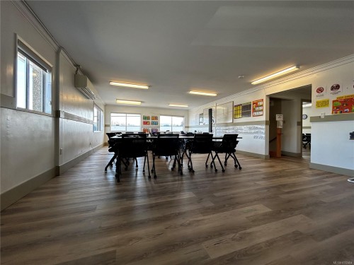 81 Trunk Rd, Duncan, BC 