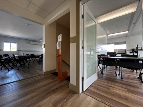 81 Trunk Rd, Duncan, BC 