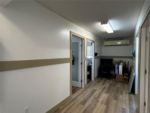 81 Trunk Rd, Duncan, BC 