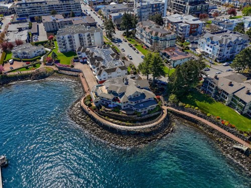 5-9885 Second St, Sidney, BC - Outdoor With Body Of Water With View