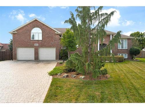 2071 Eugeni, Tecumseh, ON 