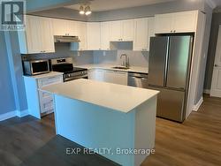 7B CLARENDON AVENUE St. Catharines (Secord Woods), ON L2P 1G1