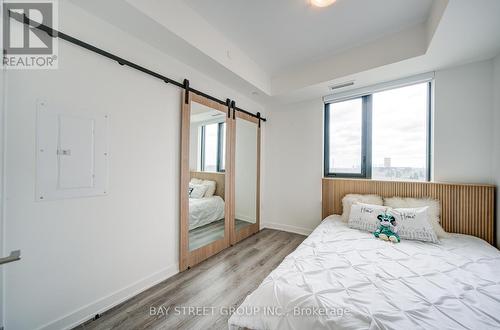 210 - 120 Eagle Rock Way, Vaughan, ON - Indoor Photo Showing Bedroom