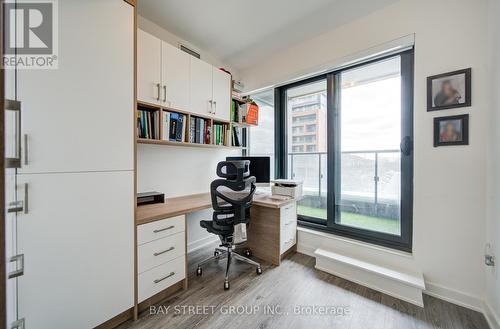 210 - 120 Eagle Rock Way, Vaughan, ON - Indoor Photo Showing Office