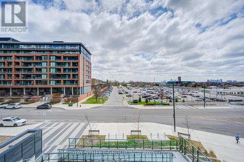 210 - 120 Eagle Rock Way, Vaughan, ON - Outdoor