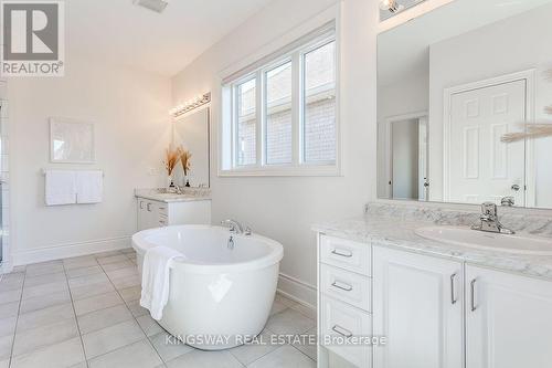 3226 William Rose Way, Oakville, ON - Indoor Photo Showing Bathroom