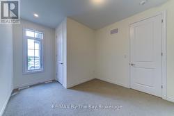 Bedroom 1 - 