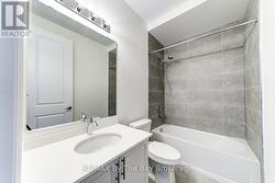 Main Floor 4pc Bathroom - 