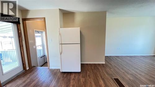 117 Herbert Street, Maple Creek, SK - Indoor
