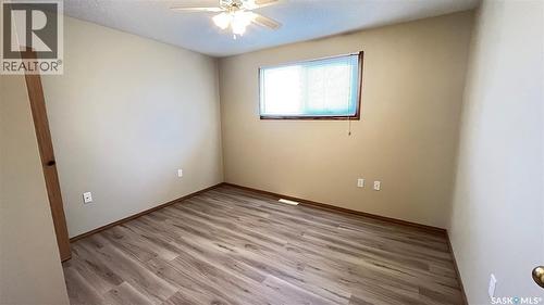 117 Herbert Street, Maple Creek, SK - Indoor Photo Showing Other Room